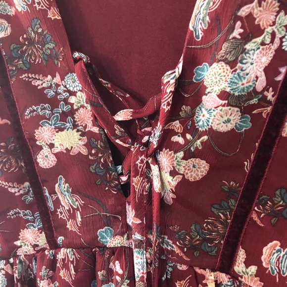 ✨NWOT✨ XHILARATION FLORAL TUNIC DRESS - Picture 3 of 6